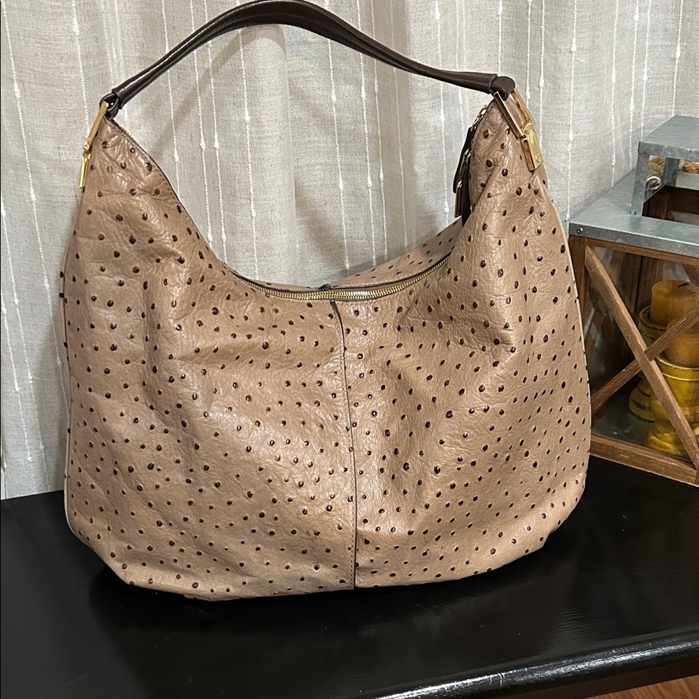 Elegant G.I.L.ITan Hobo Bag - Picture 4 of 11